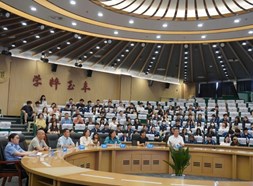 “侨联四海·留联万家” 出国留学行前辅导活动走进梁丰高级中学